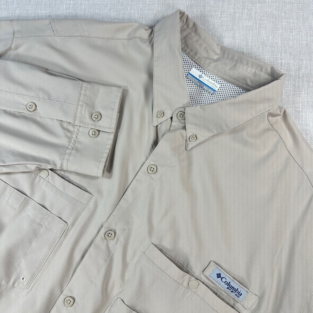 Columbia PFG Tamiami II Fishing Shirt XXL Beige Long Sleeve Vented Omni Shade